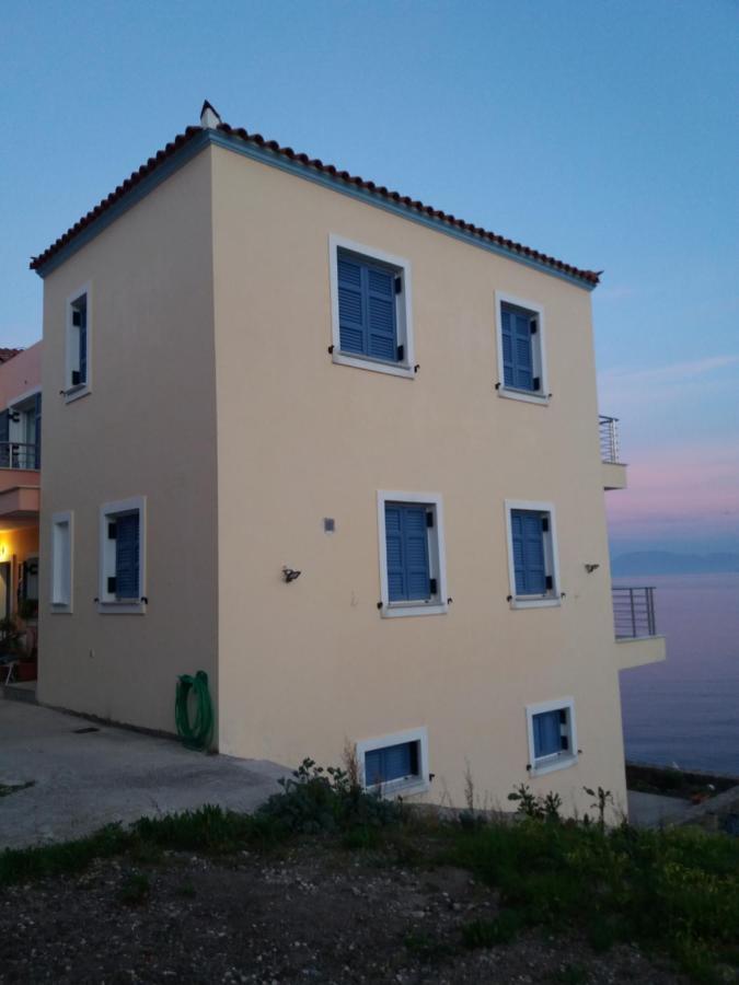 Thalassa Perdika  Buitenkant foto
